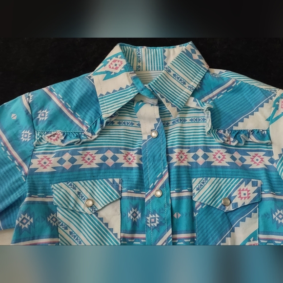 Girls Med Size Snap button Shirt with Ruffles - Picture 3 of 4